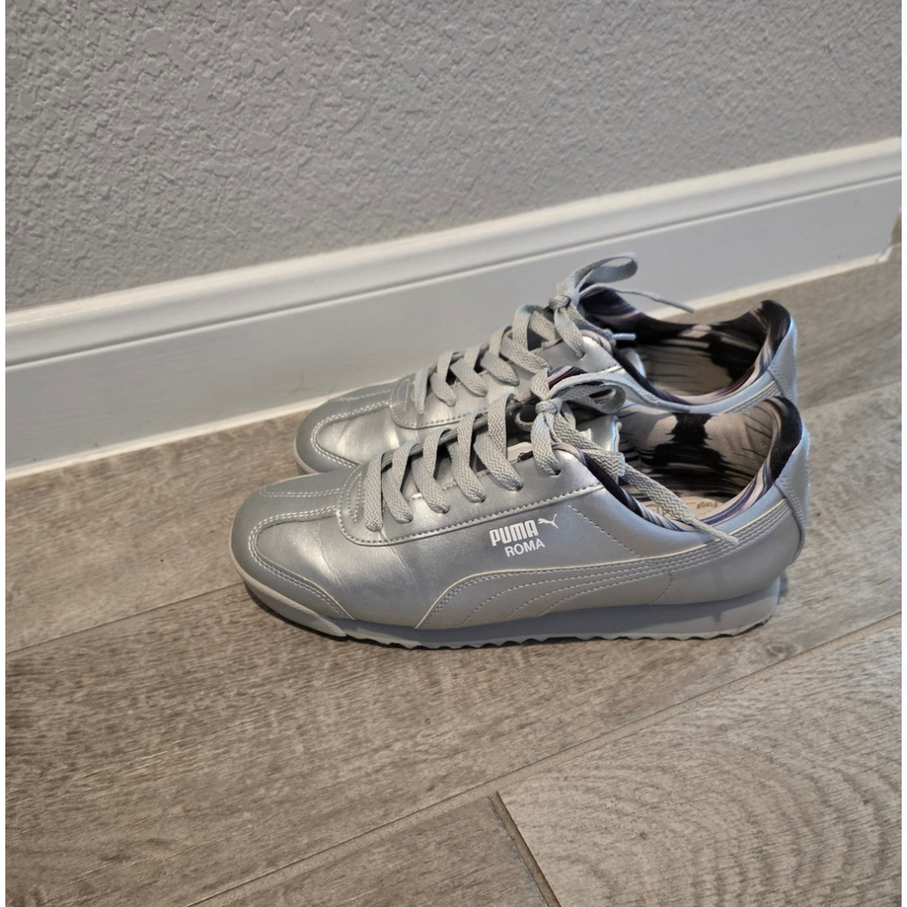 Roma PUMA Casual Sneakers- Women's Size 8.5